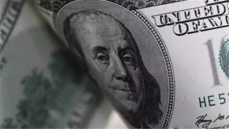 الدولار يحافظ على مستوياته أمام الجنيه المصري.. أحدث أسعار البنوك