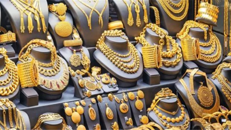 سعر الذهب في مصر اليوم.. ثبات محلي وتحركات محدودة عالميًا