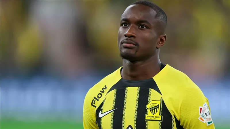 الاتحاد يتمسك بالفرنسي موسى ديابي ويرفض عرضي إنتر ميلان وليفركوزن