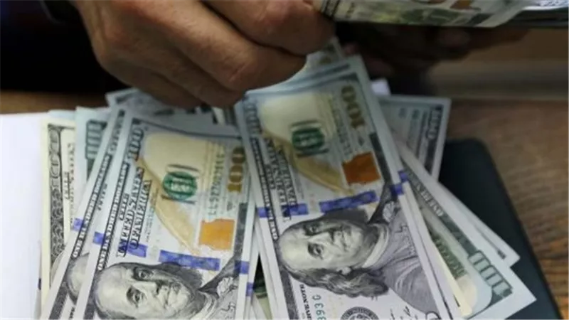 سعر الدولار اليوم في مصر.. تعرف على أسعار الشراء والبيع بجميع البنوك