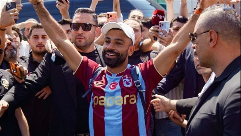 بعدما تعاقد مع صلاح.. هذا هو طرابزون سبور التركي