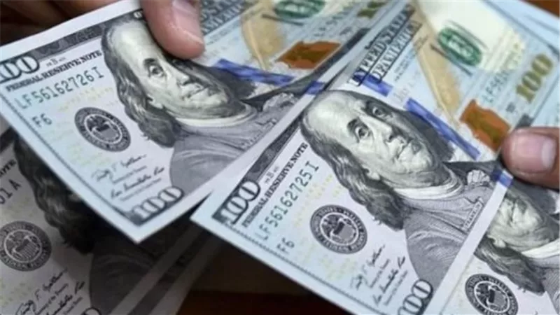 سعر الدولار الآن في البنوك المصرية.. الشراء والبيع