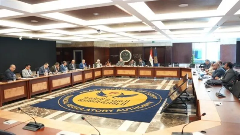 الرقابة المالية والضرائب والبورصة تبحث توحيد المعاملة الضريبية وتعزيز جاذبية سوق المال المصري
