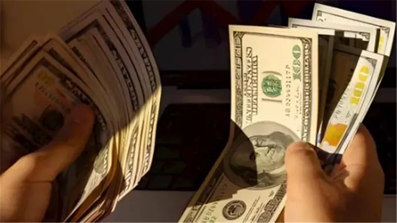 سعر الدولار الآن في مصر.. تعرف على أسعار العملة الأمريكية بأبرز البنوك