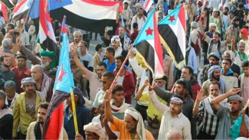 الجنوب العربي يتمسك باستعادة الدولة.. رسائل سياسية واضحة في مواجهة الضغوط والتحديات