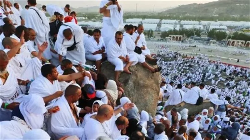 شروط حج الجمعيات الأهلية 2027.. من يحق له التقديم وكيفية التسجيل؟
