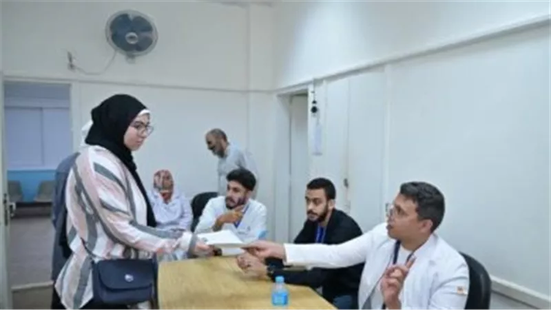 موعد الكشف الطبي للطلاب الجدد بجامعة القاهرة 2026 وخطوات الحجز