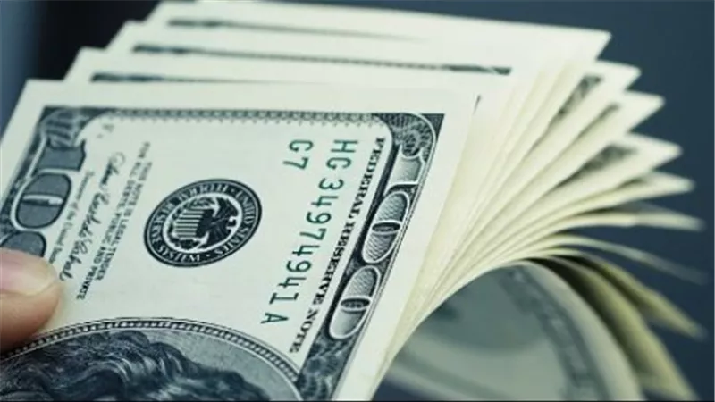 الدولار عند 50.30 جنيه للبيع.. أسعار العملة الأمريكية اليوم