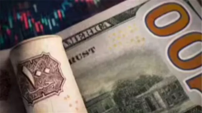 الدولار يواصل الاستقرار.. سعر العملة الأمريكية اليوم في 10 بنوك