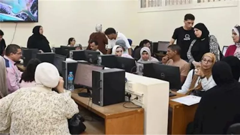 طلاب الثانوية العامة يترقبون نتيجة تقليل الاغتراب 2026.. اعرف موعد ظهورها