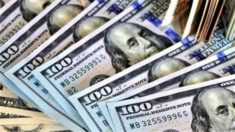 الدولار اليوم.. تعرف على أعلى وأقل سعر للعملة الأمريكية في البنوك المصرية