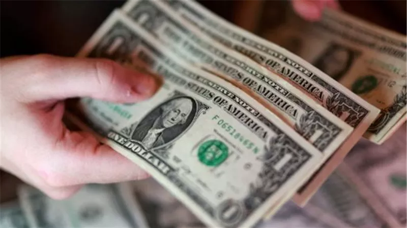 سعر الدولار اليوم في مصر.. أعلى وأقل سعر للشراء والبيع بالبنوك