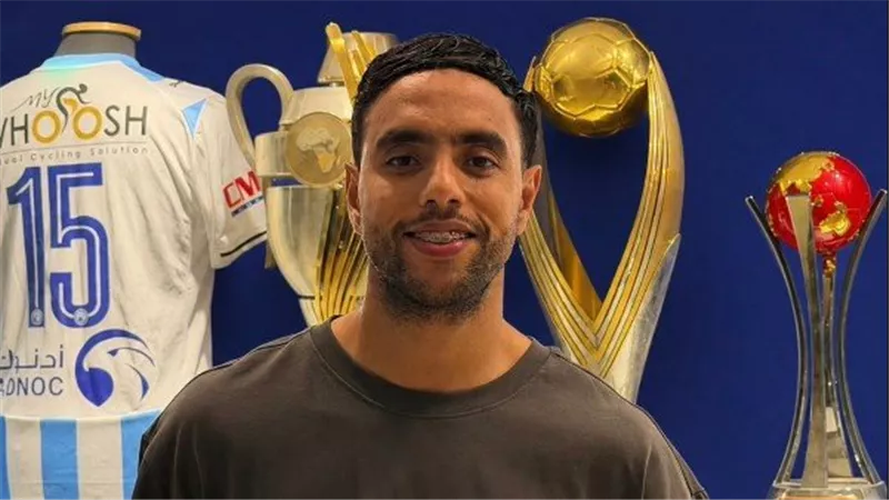 محمد الشيبي يحصد جائزة أفضل لاعب في مصر