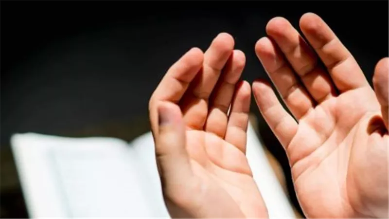 دعاء صباح اليوم الأحد.. أجمل الأدعية لطلب الرزق وتيسير الأمور