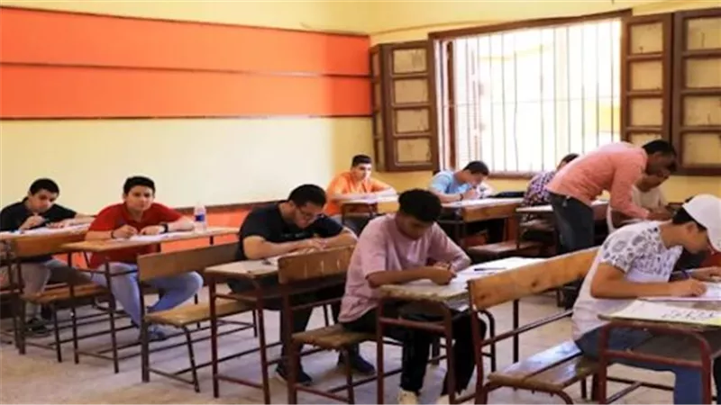 مجموعك 50%؟.. معاهد الحاسبات وعلوم الكمبيوتر ضمن بدائل المرحلة الثالثة 2026