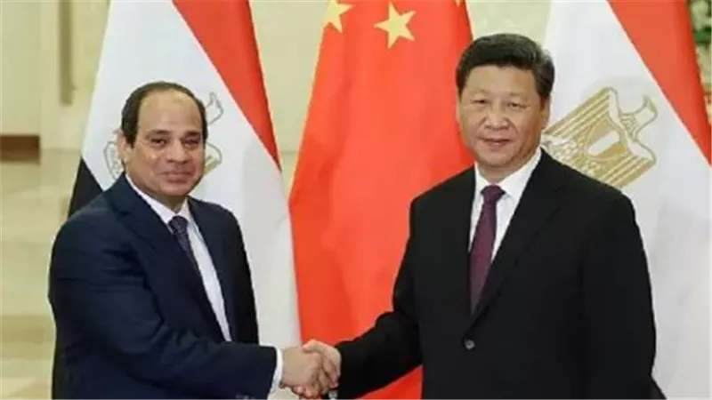 عاجل.. الرئيس السيسي يستقبل شي جين بينج بقصر الاتحادية لبدء القمة المصرية الصينية (بث مباشر)