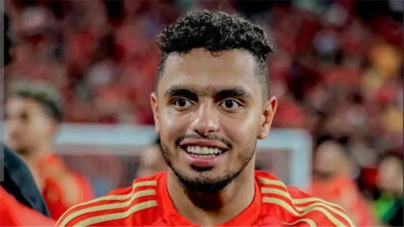 كريم الدبيس يمدد تعاقده مع الأهلي حتى 2030