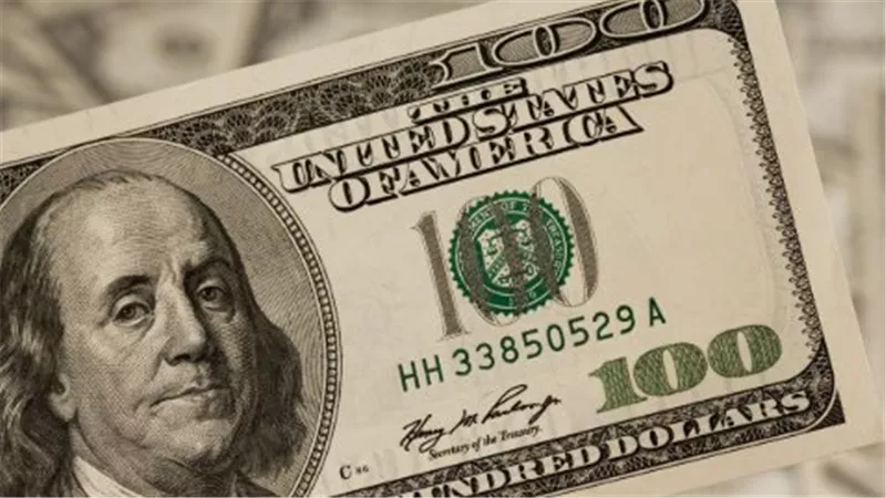 استقرار سعر الدولار اليوم في البنوك.. وهذه أسعار الشراء والبيع