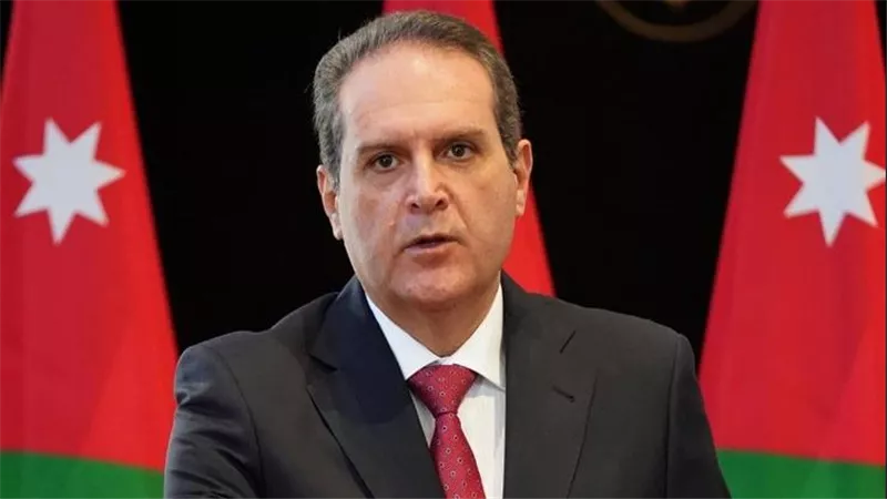 الأردن.. فراس الهواري يعلن عن إصابته بفيروس كورونا المستجد 