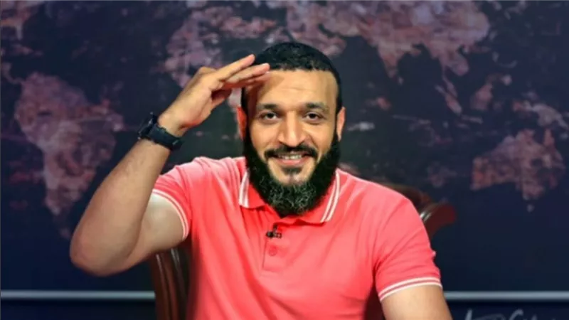 بعد شماتته في وفاة ياسر رزق.. التاريخ الأسود للإخواني عبدالله الشريف