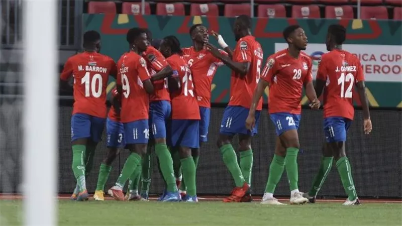 الاتحاد الجامبي يعلن مسحة لاعبي الفريق قبل مواجهة الكاميرون
