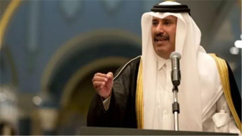 بسبب خطأ تاريخي.. رئيس الوزراء القطري السابق يواجه انتقادات لاذعة وسخرية