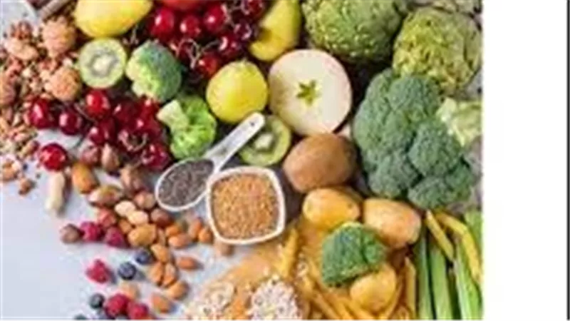 كيف يساهم تناول بعض الأطعمة في التخفيف من أعراض الإصابة بكوفيد 19؟