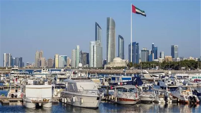 سفارة الإمارات لدى الرباط تعرب عن تضامنها مع الطفل ريان