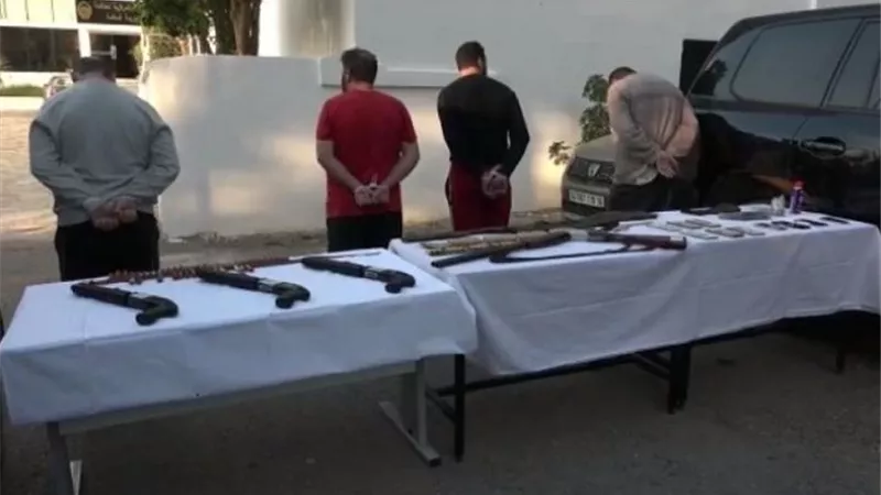 الجزائر: ضبط خلية تتاجر بالأسلحة الحربية في تيزيوزو
