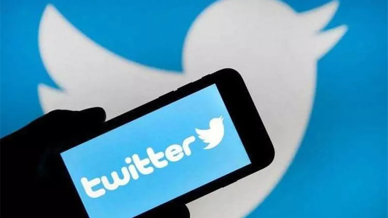 تويتر يعود للعمل بعد عطل استمر ساعات