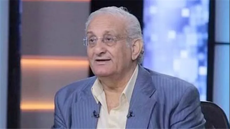 شاهد.. ابنة الفنان المصري أحمد حلاوة تكشف آخر تطورات الحالة الصحية لوالدها