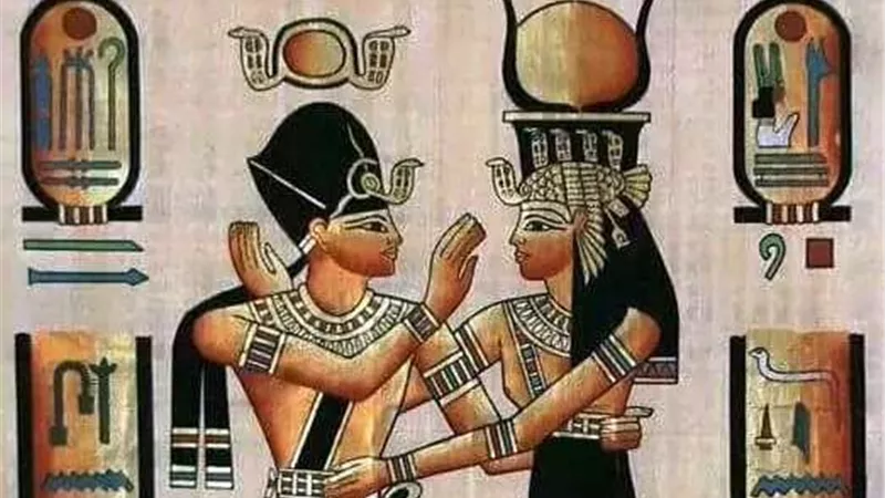 في يوم «الفلانتاين».. كيف إحتفل المصريون القدماء بعيد الحب؟