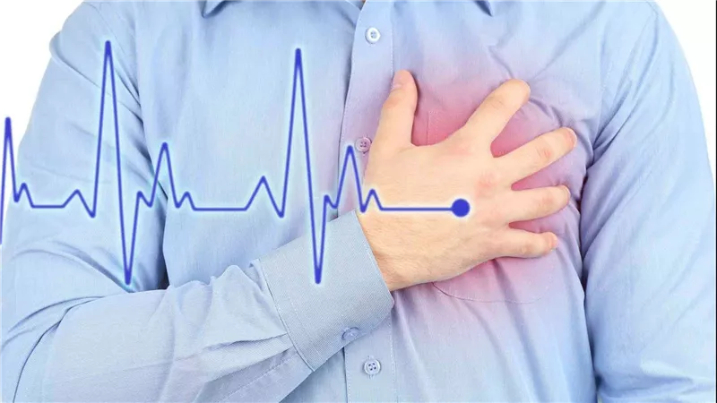 مشروب يزيد خطر الإصابة بالسكتة الدماغية 5 أضعاف.. ما هو؟