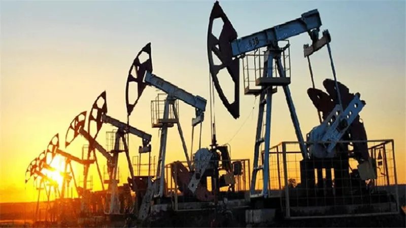 الأزمة الأوكرانية تخيم على أسعار النفط وخام برنت يسجل 93.53 دولار للبرميل