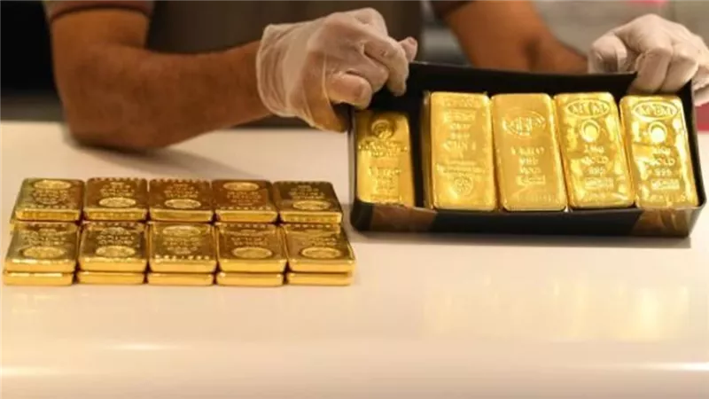 مخاطر الأزمة الأوكرانية ترفع أسعار الذهب بشكل غير مسبوق