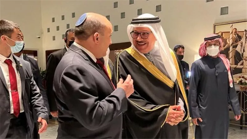 زيارة بينيت للبحرين تزيد من تعزيز الدبلوماسية الإسرائيلية الخليجية