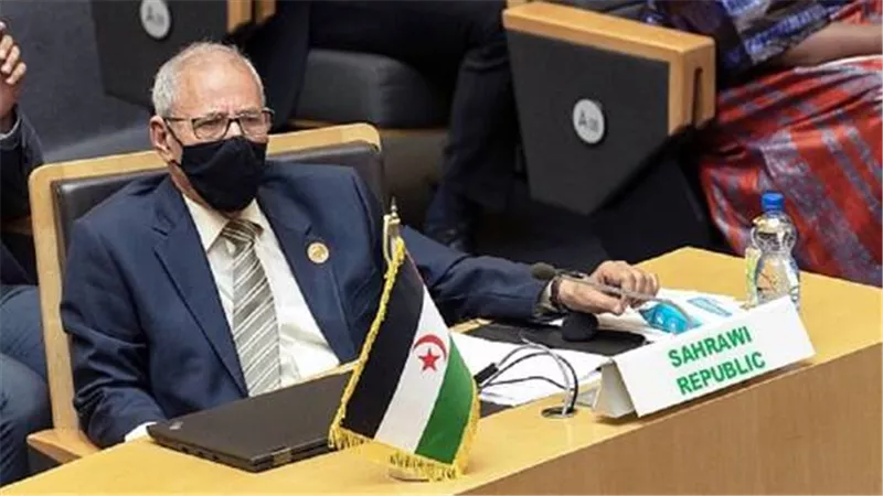 زعيم البوليساريو يتوجه إلى بروكسل لحضور القمة الأوروبية الإفريقية
