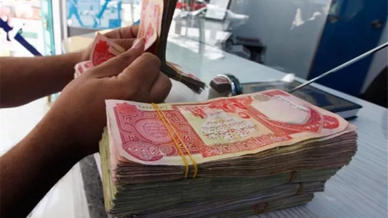 البنك المركزي العراقي يحسم الجدل حول تغيير قيمة الدينار