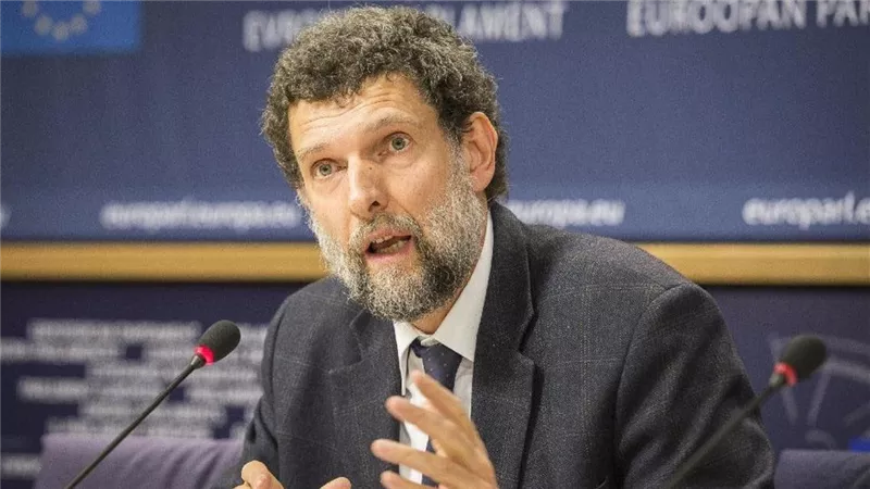 القمع مستمر.. تركيا تصر على احتجاز عثمان كافالا