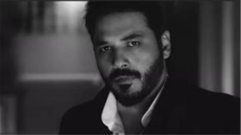 رامي عياش يعلن افتتاح فرع لمؤسسته الخيرية لتعليم الموسيقى مجانا في مصر 