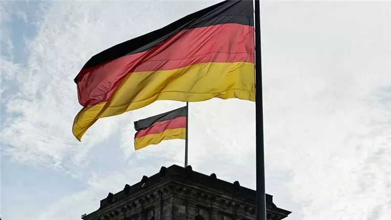 ألمانيا: حلف الناتو لن يتدخل بالوضع في أوكرانيا