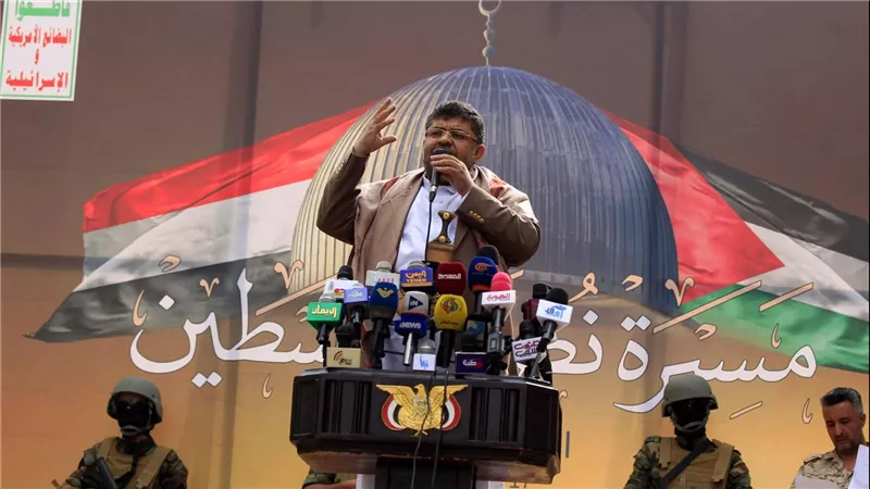 حماس والحوثي.. ماذا وراء الدعم العلني للحركة الفلسطينية لميليشيات إيران باليمن؟