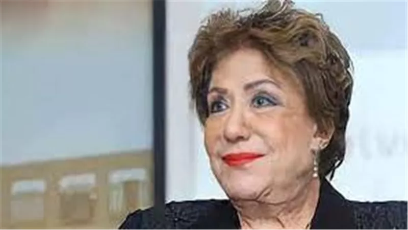 كيف هنأت بوسي شلبي الفنانة سميحة أيوب بعيد ميلادها؟