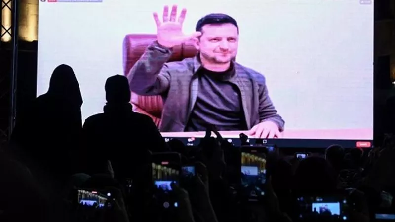 الرئيس الأوكراني: سنواصل المفاوضات مع روسيا اليوم