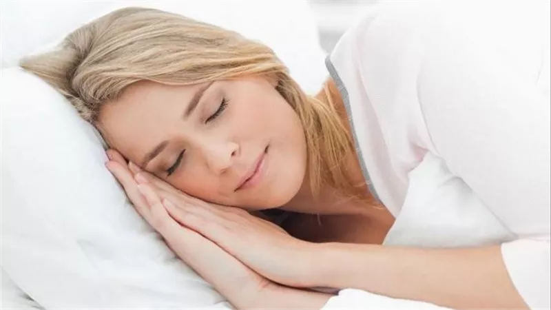 كيف يمكنك حرق السعرات الحرارية بمعدل أسرع حتى أثناء النوم؟