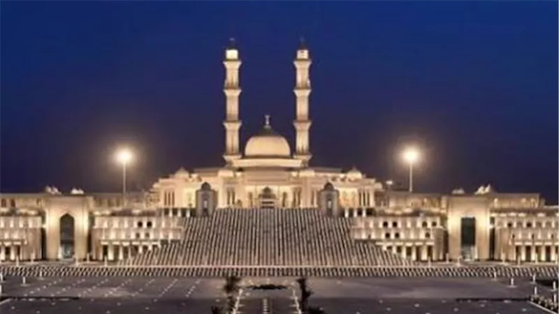مسجد الفتاح العليم بالعاصمة الإدارية.. من التصميم إلى الافتتاح في 2019