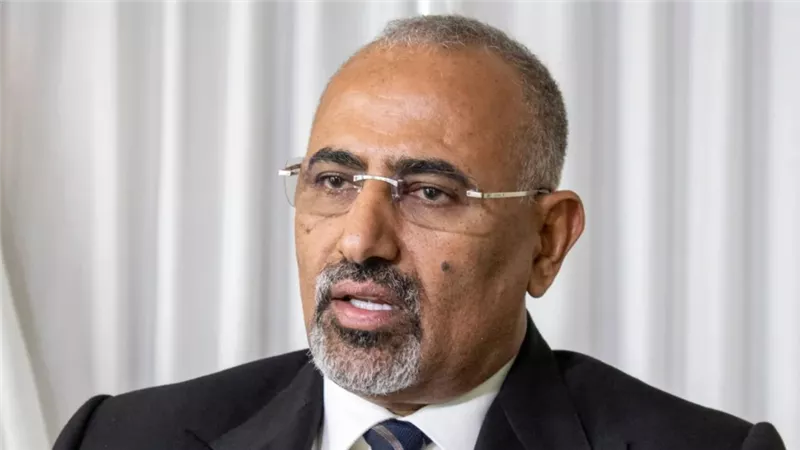 إرادة الجنوب العربي العصية.. التفويض الشعبي المتجدد للمجلس الانتقالي في مواجهة حرب الخدمات والتهميش