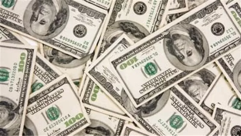 سعر الدولار الآن في البنوك.. 50.98 جنيه للشراء بالبنك المركزي