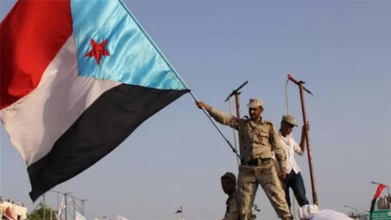 الهوية الجنوبية تتصدر المشهد.. تلاحم شعبي للدفاع عن العلم والنشيد الوطني
