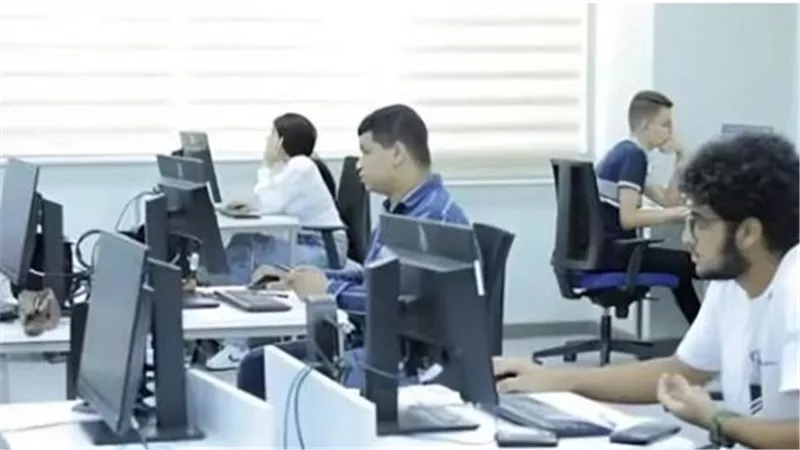 اللحظة الحاسمة لطلاب الثانوية.. أين ذهبت رغباتك في تنسيق المرحلة الثالثة؟